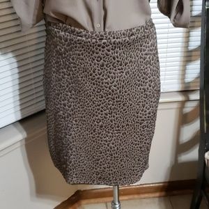 H&M Women's Animal Print Skirt Size L